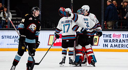 Highlights: Rockets fire 46 shots in win, will try to double up in Portland tonight