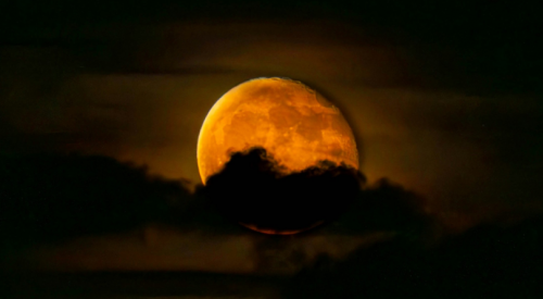 Harvest full moon will put on a show tonight, tomorrow night and Monday night