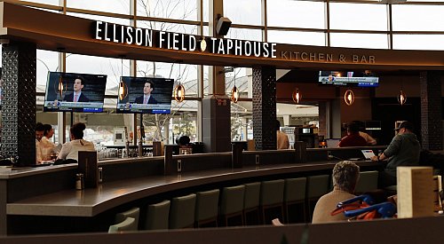 Ellison Field Taphouse now open at Kelowna airport