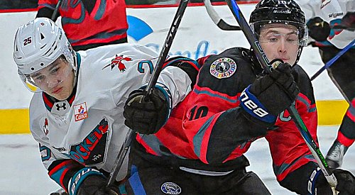 Highlights: Rockets give up 5 goals in 3rd period as winning streak halts in Wenatchee