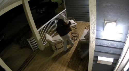 VIDEO: Okanagan patio furniture thief caught on camera