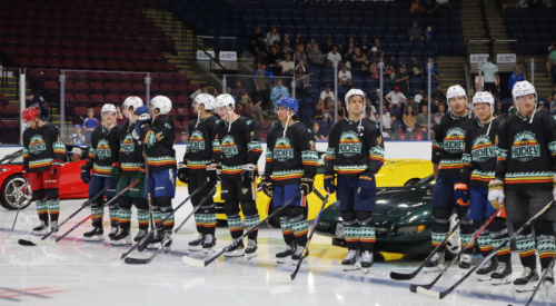 NHL pros raise more than $30K in Kelowna charity event